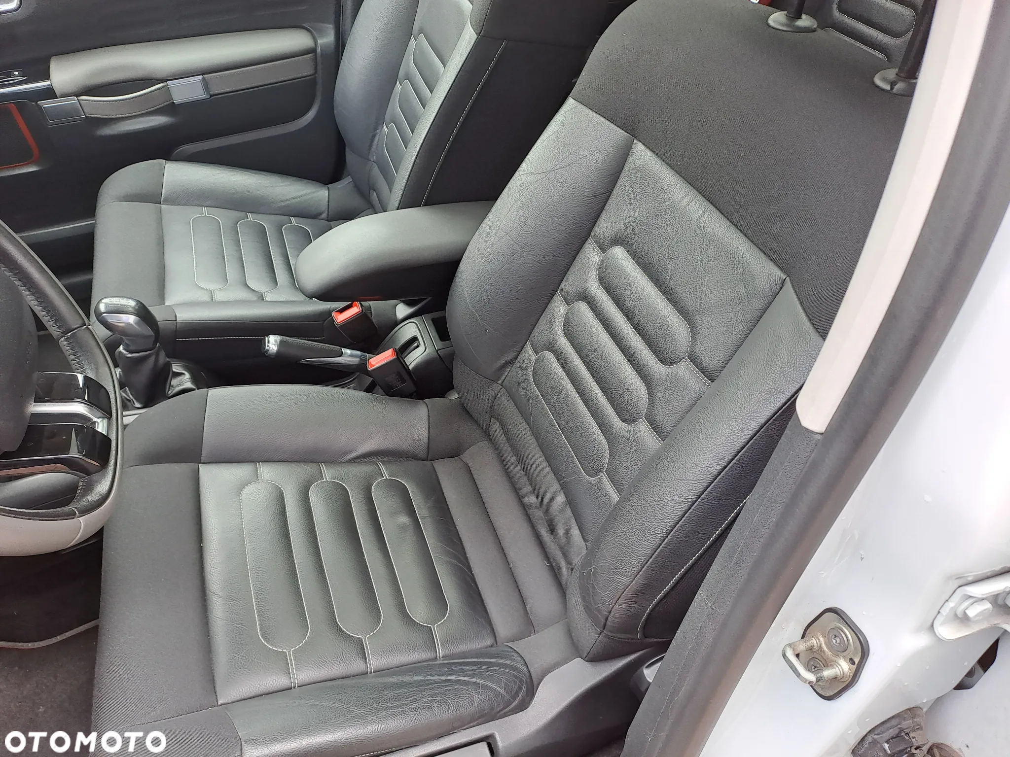 Citroën C4 Cactus 1.2 PureTech Rip Curl S&S - 29