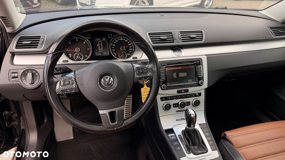 Volkswagen Passat Alltrack - 27