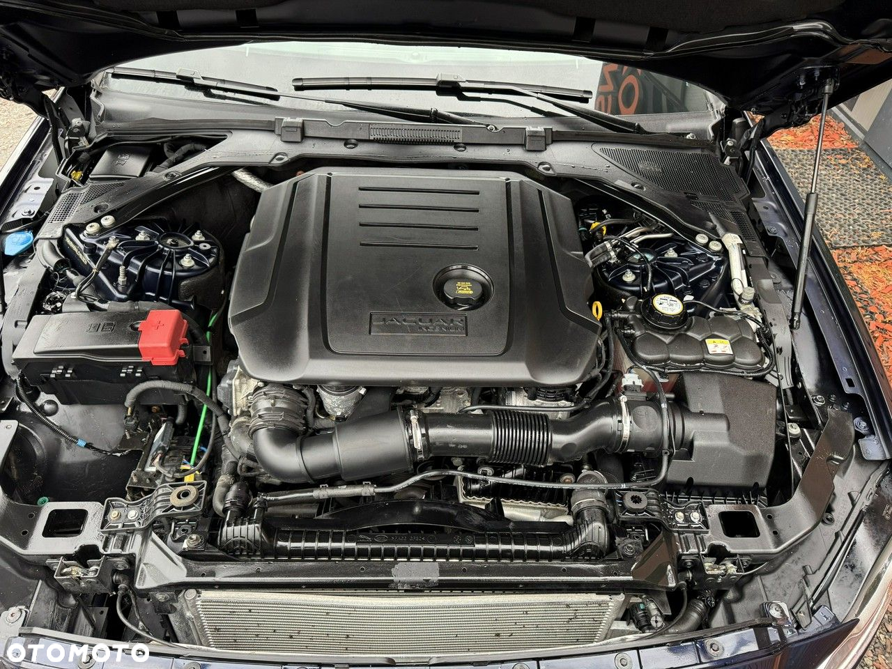 Jaguar XF 2.0 i4D AWD R-Sport - 36