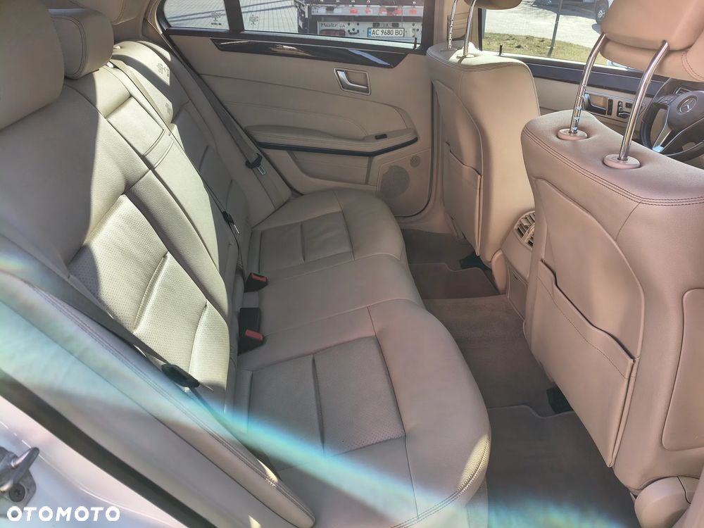 Mercedes-Benz Klasa E 350 Avantgarde - 12