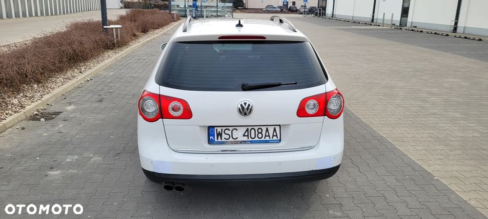 Volkswagen Passat 2.0 TDI DPF Highline - 7