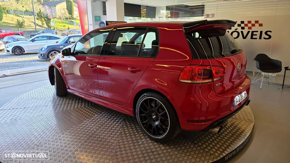 VW Golf 2.0 TSi GTI DSG - 19