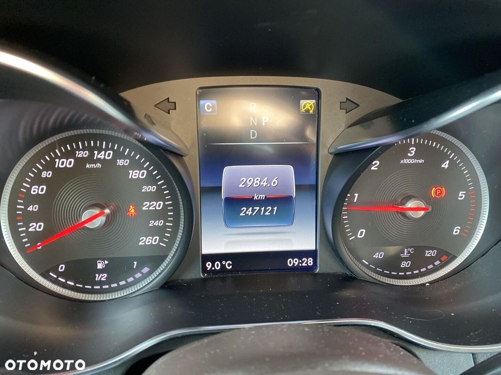 Mercedes-Benz GLC 220 d 4-Matic - 20