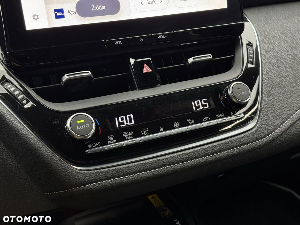 Toyota Corolla 2.0 Hybrid Style - 27