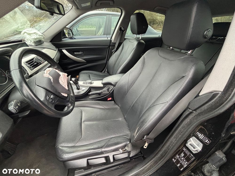 BMW 3GT 320d Sport Line - 30