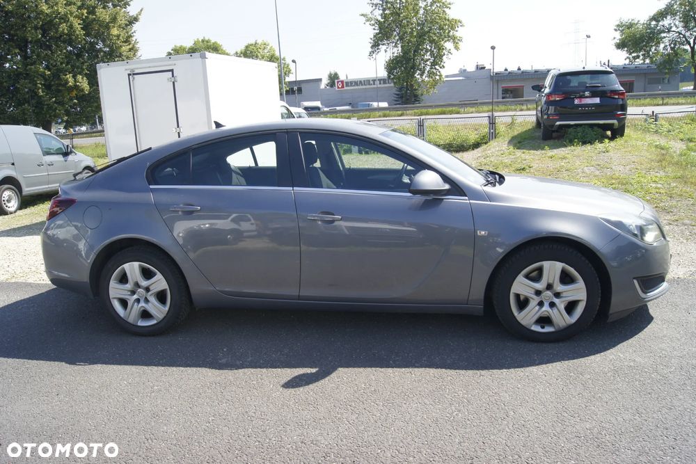 Opel Insignia 2.0 CDTI Executive - 4