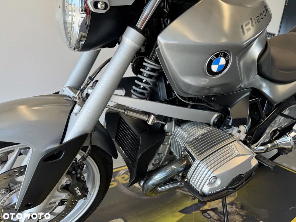 BMW R - 19