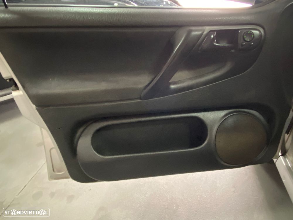 VW Polo 1.0 Fox - 17