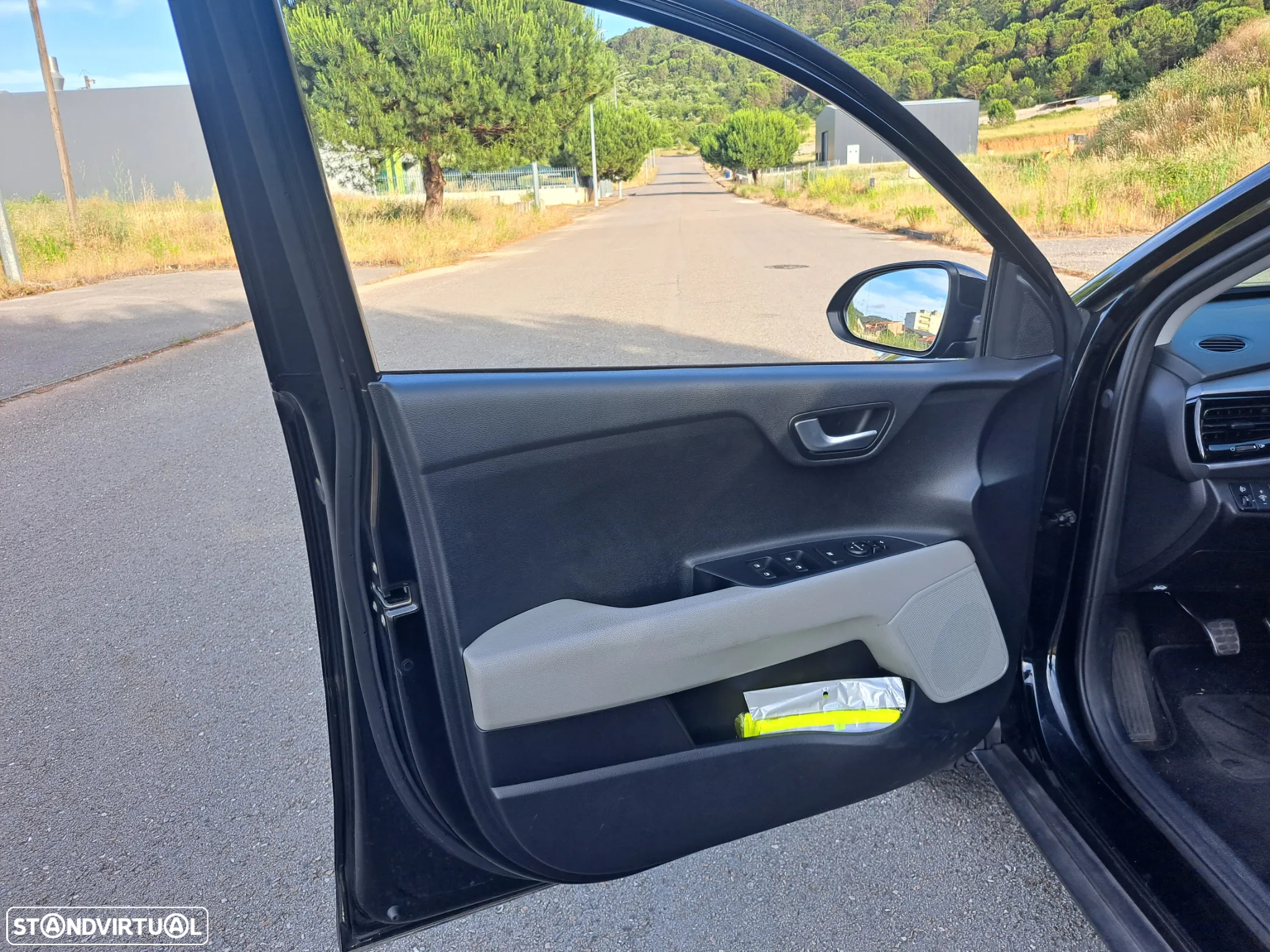 Kia Stonic 1.0 T-GDI 120 Edition 7 - 14