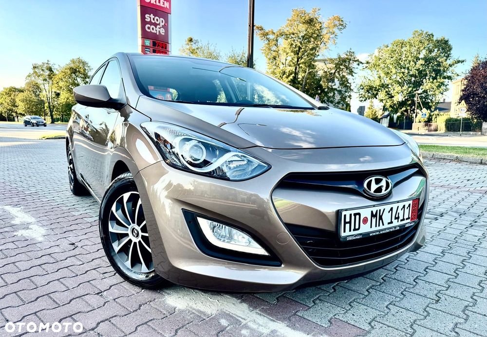 Hyundai i30 1.4 Premium - 16