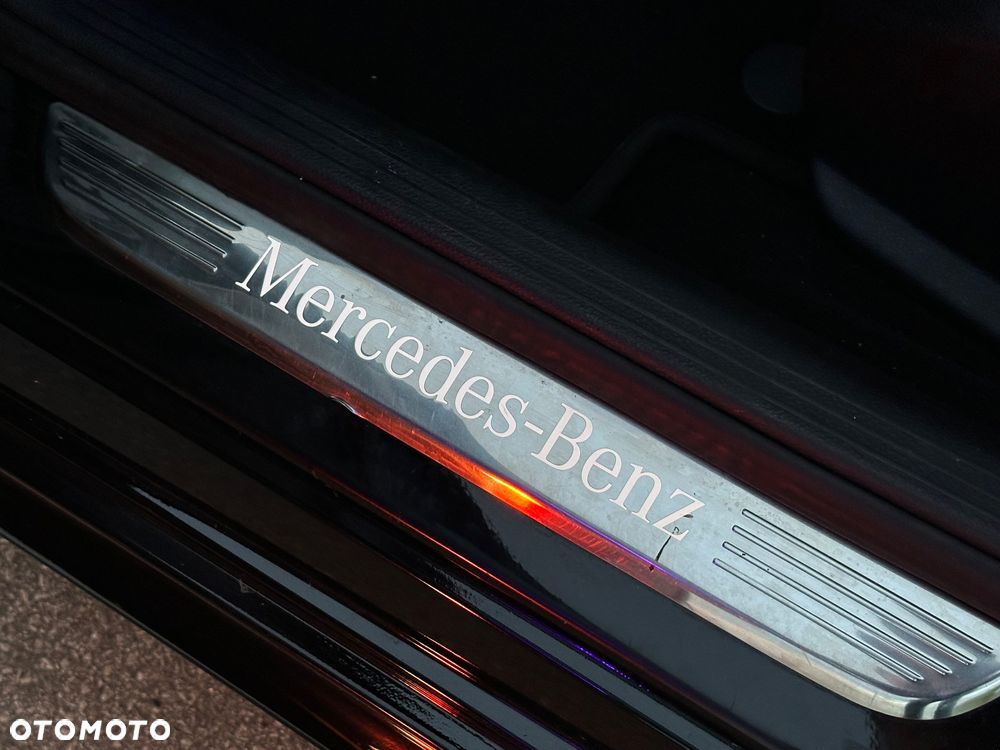 Mercedes-Benz Klasa C 300 T 9G-TRONIC AMG Line - 21