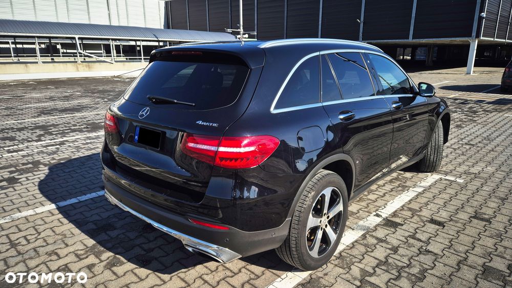 Mercedes-Benz GLC 300 4Matic 9G-TRONIC - 3