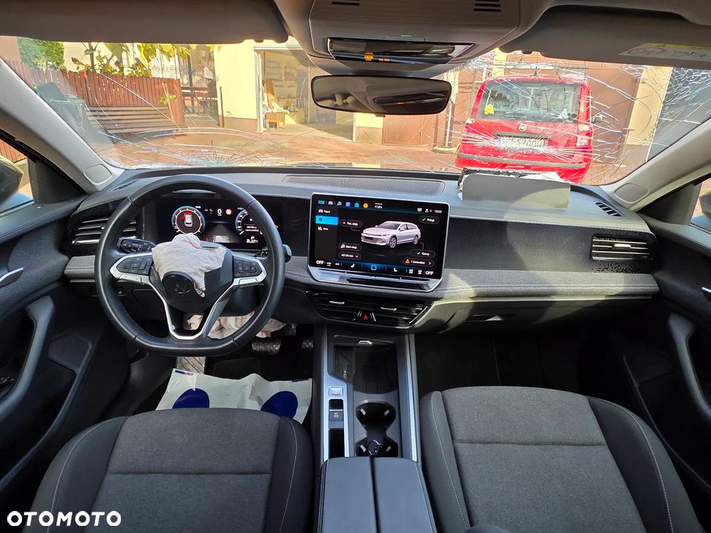 Volkswagen Passat 1.5 TSI EVO Elegance DSG - 19