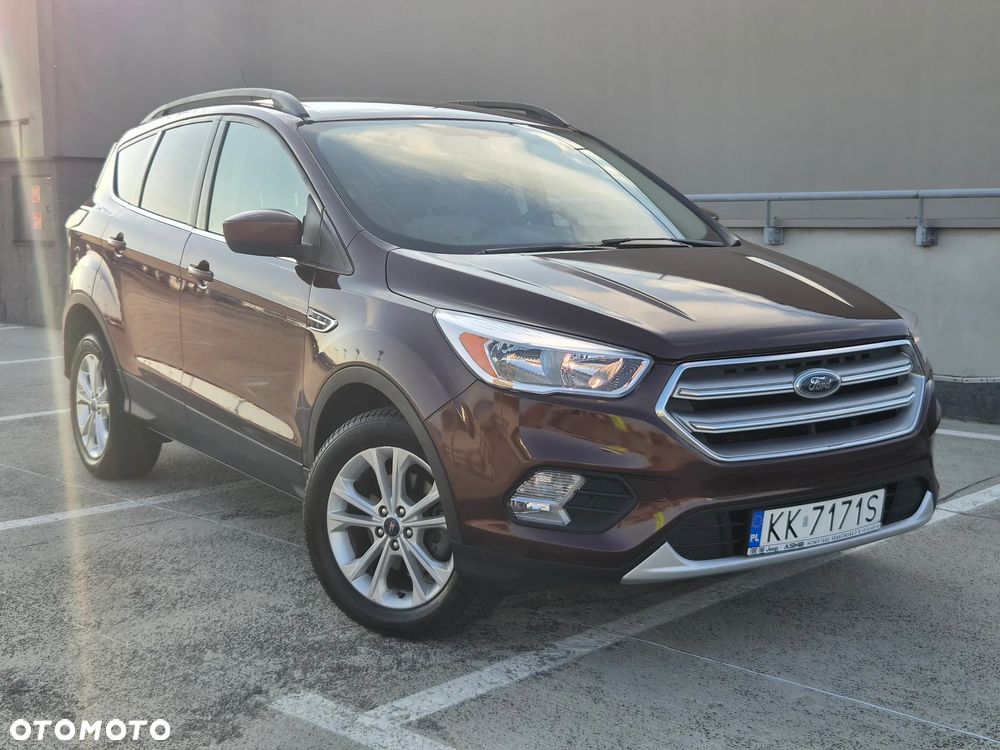 Ford Kuga - 3