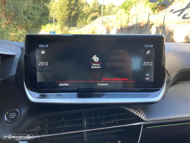 Peugeot 2008 1.5 BlueHDi GT EAT8 - 29