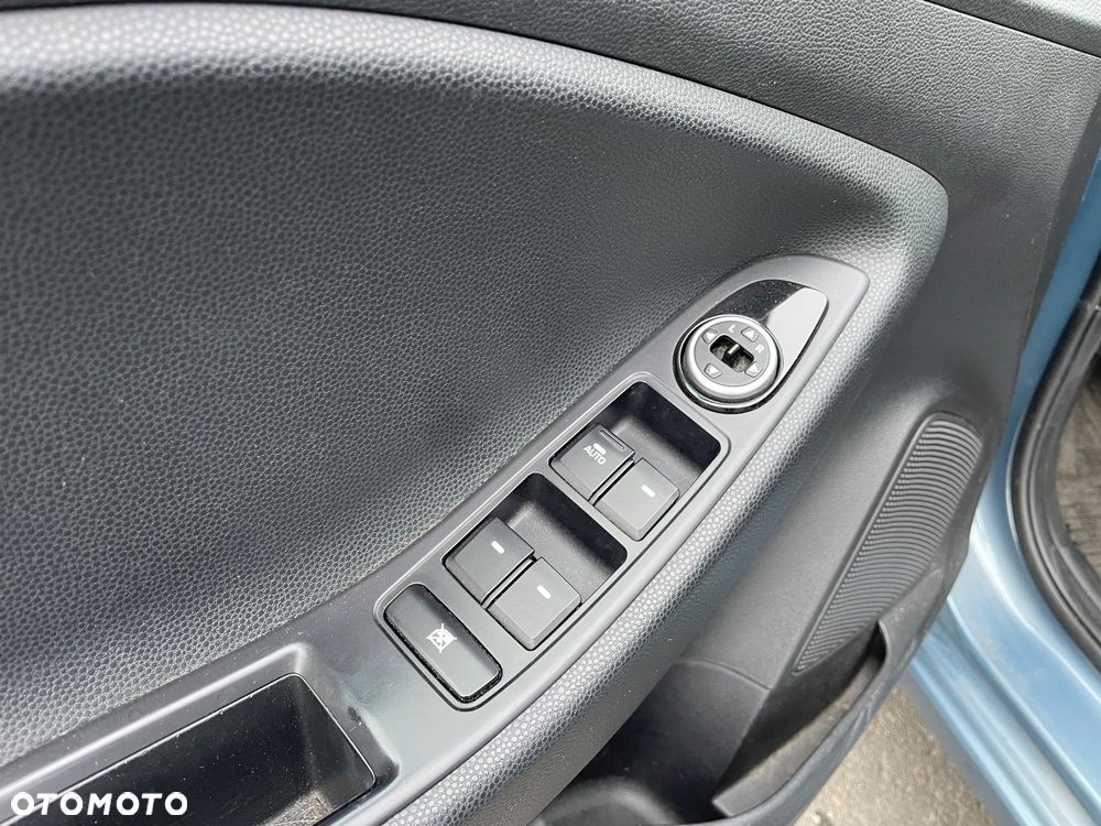 Hyundai i20 1.1 CRDi BlueDrive Elegant - 23