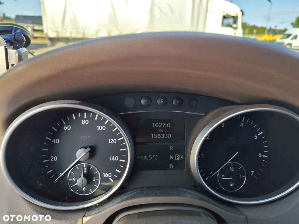 Mercedes-Benz ML 350 4-Matic - 2