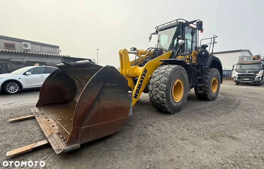 Komatsu WA380-8E0    / 950M / 962M / L120 / L110 / L110H / L120H