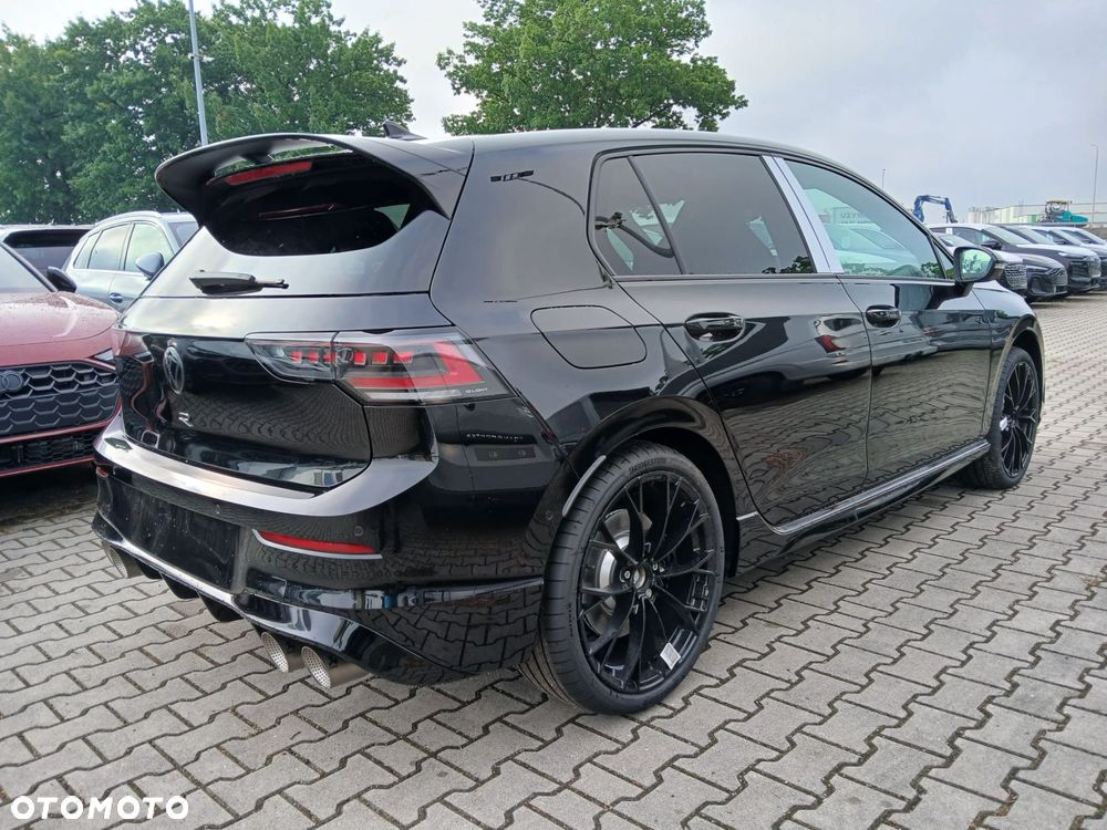 Volkswagen Golf 2.0 TSI 4Motion R DSG - 5