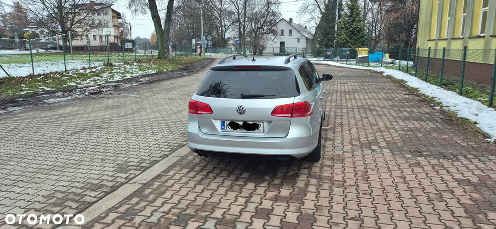 Volkswagen Passat Variant 2.0 TDI Comfortline DSG - 8