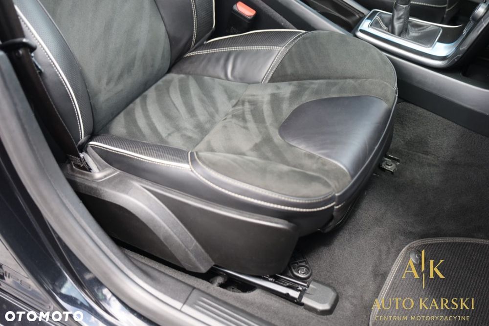 Volvo V40 - 37