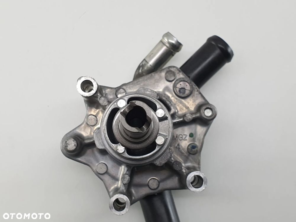 POMPA WODY OBUDOWA DEKIEL   HONDA  CMX 500 REBEL - 16