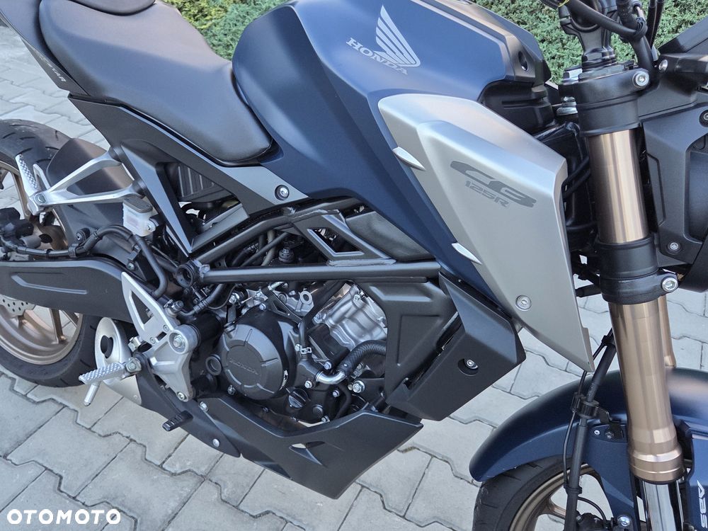 Honda CB - 22