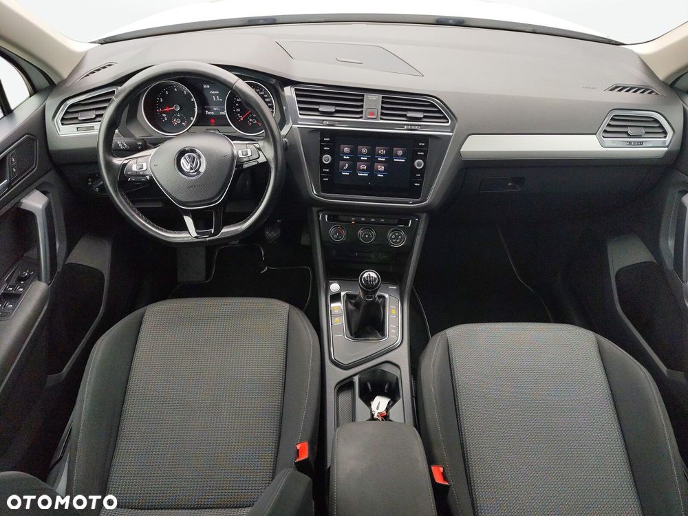 Volkswagen Tiguan - 15