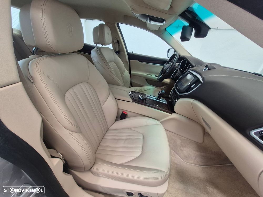 Maserati Ghibli 3.0 V6 S Q4 - 28
