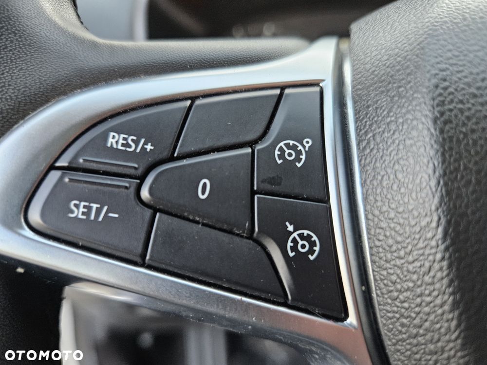 Dacia Sandero - 25