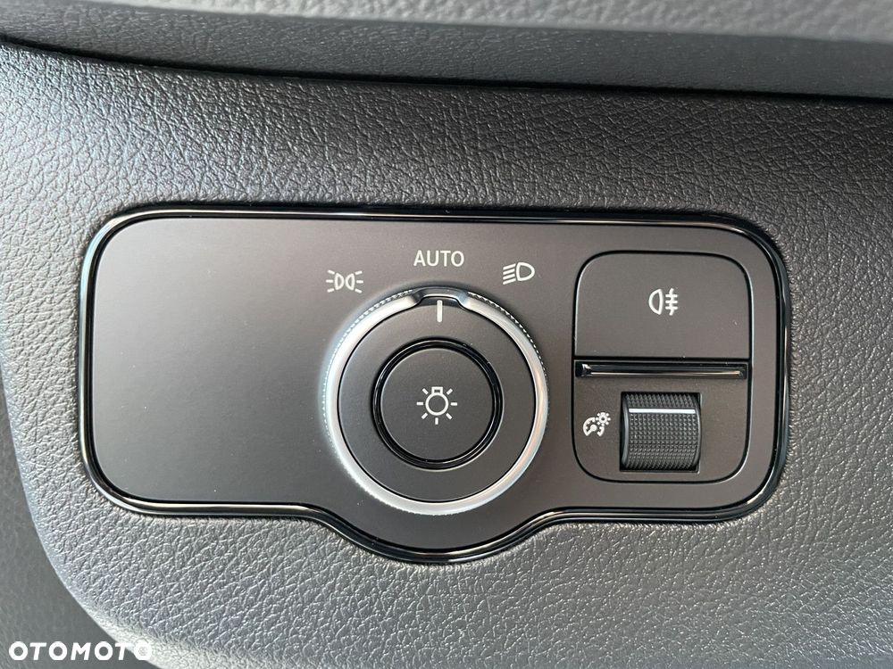 Mercedes-Benz Sprinter 317 CDI KA OM654 - 11