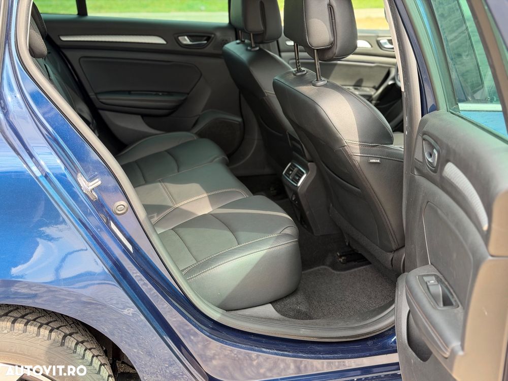 Renault Megane TCe 140 GPF EDC INTENS - 16