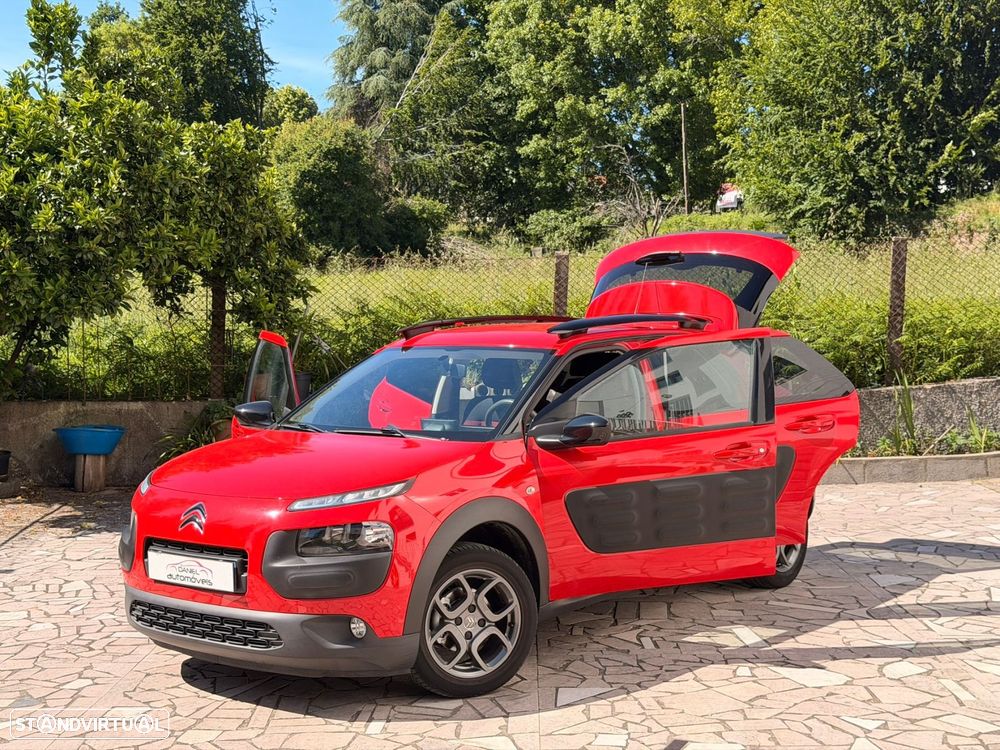 Citroën C4 Cactus 1.2 PureTech Shine EAT6 - 4