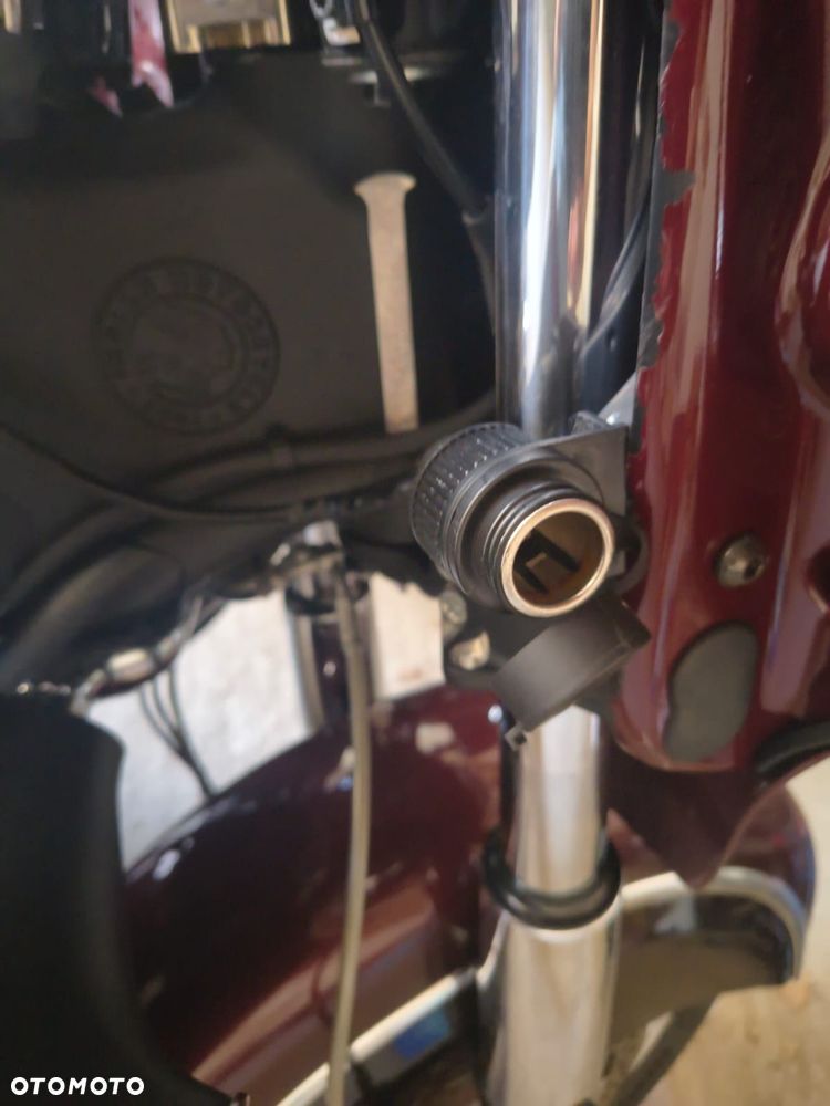 Indian Roadmaster - 21