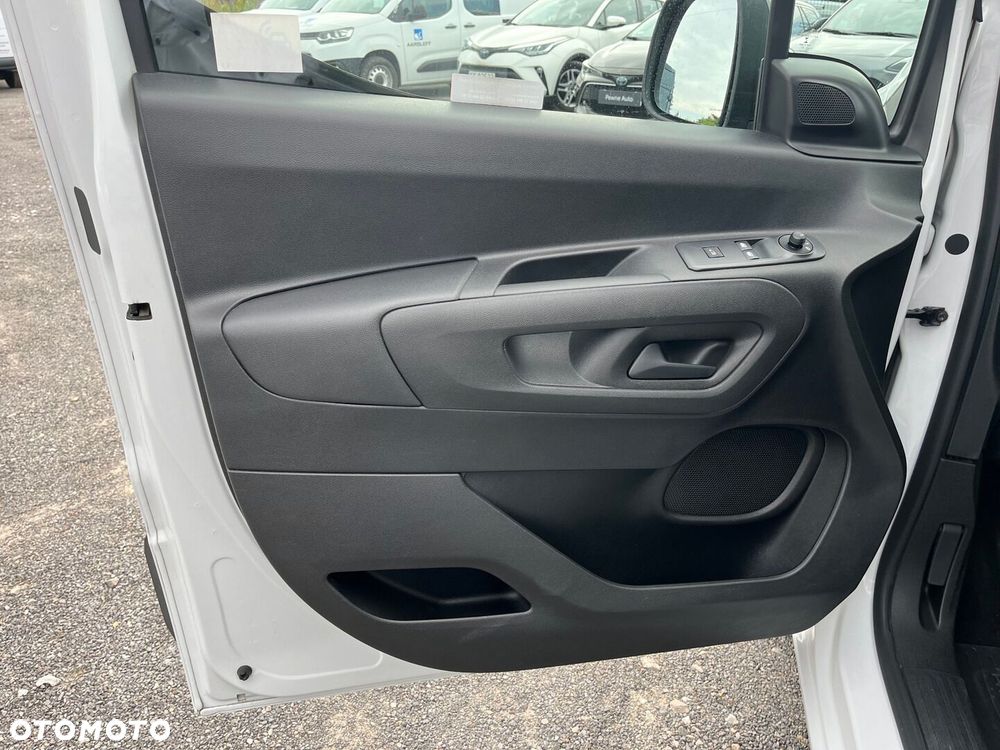 Toyota PROACE CITY - 24