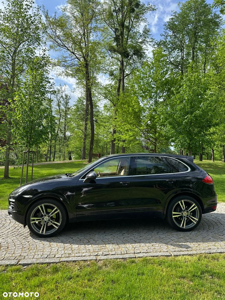 Porsche Cayenne - 5
