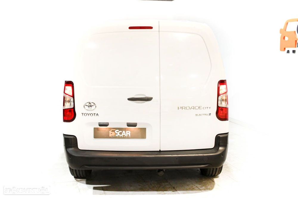 Toyota Proace City Van EV 50kWh 136cv GX Plus L2 - 4