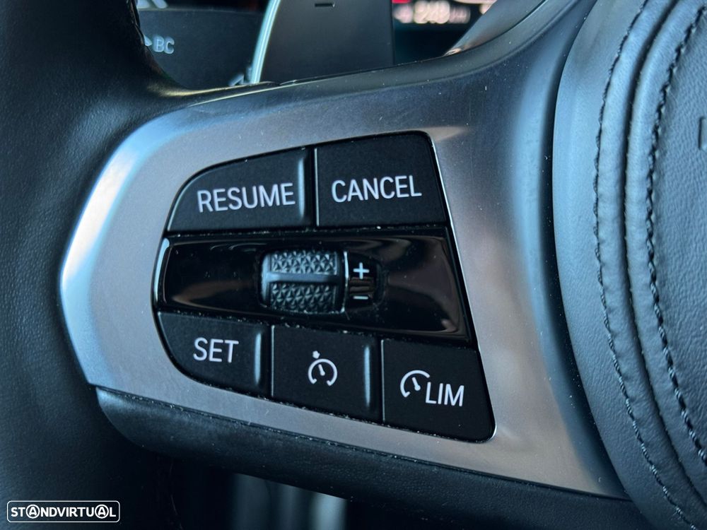 BMW 320 d Pack M Auto - 33