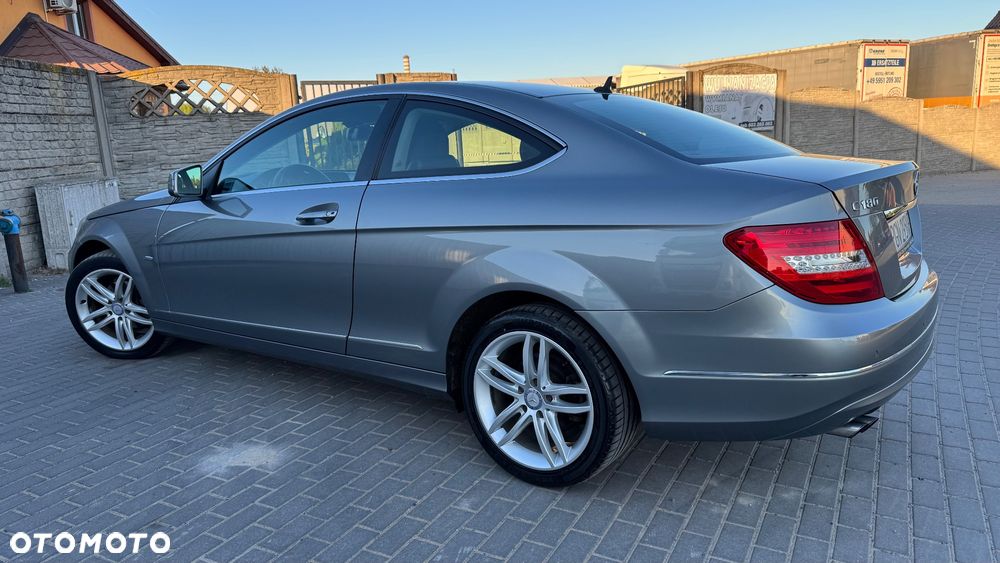 Mercedes-Benz Klasa C 180 BlueEFFICIENCY - 13