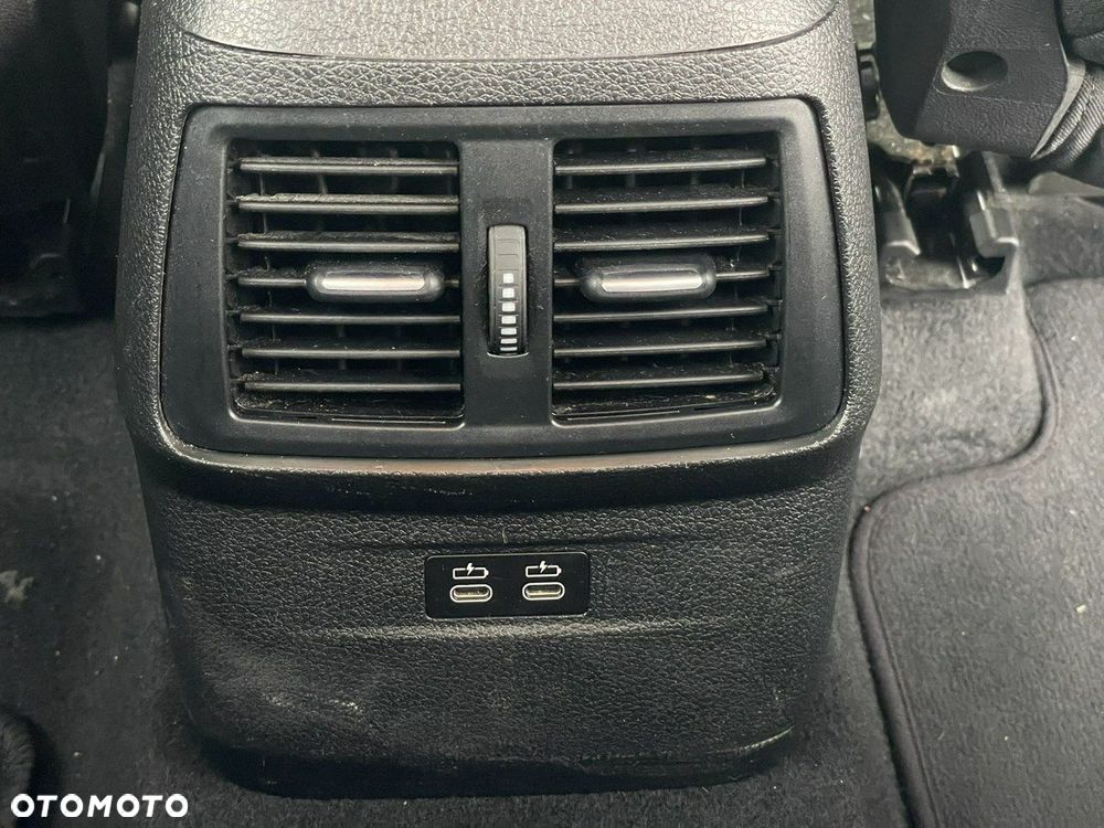 BMW Seria 2 218d GT xDrive Advantage - 26