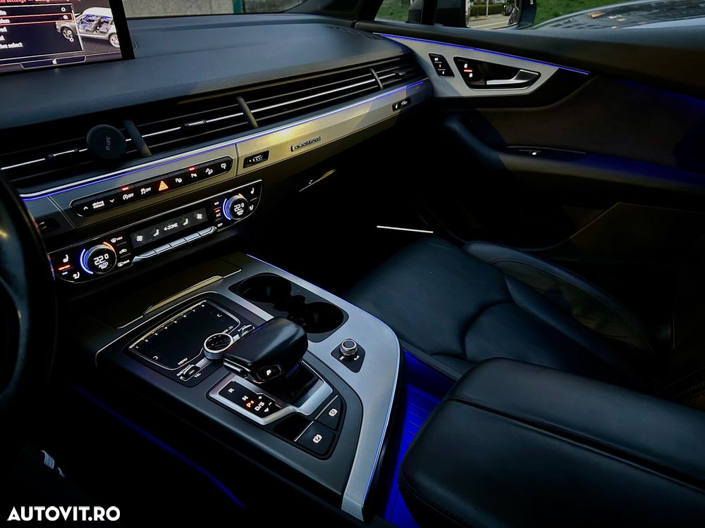Audi Q7 - 14