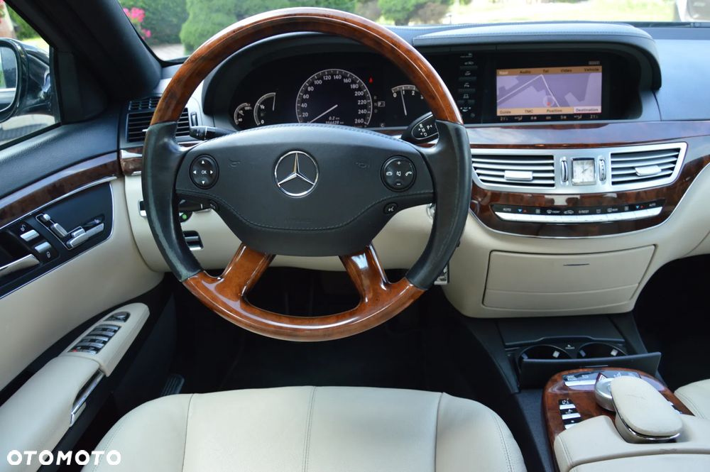 Mercedes-Benz Klasa S 320 CDI - 24