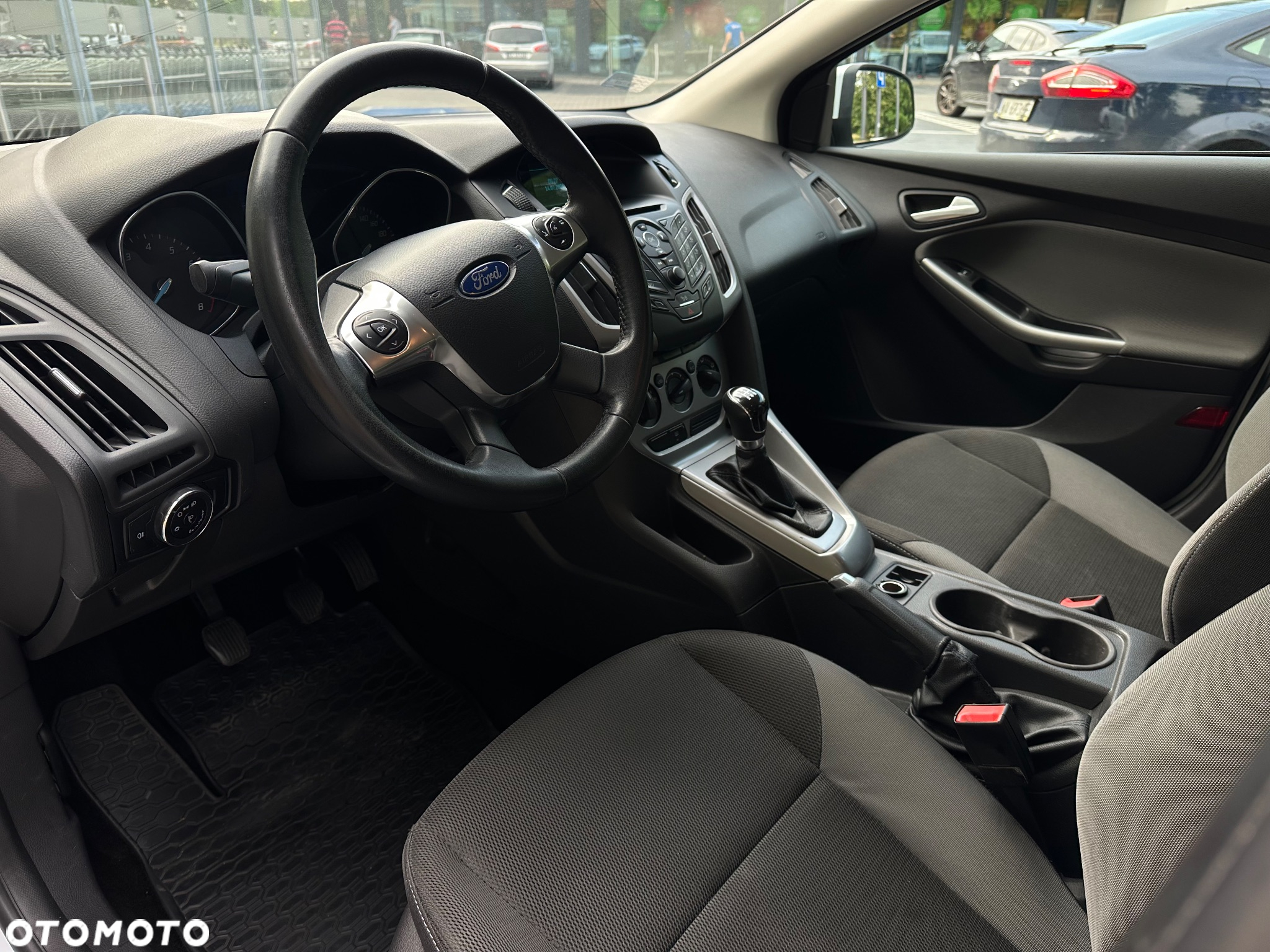 Ford Focus 1.6 Trend - 13