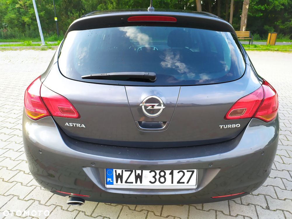 Opel Astra 1.4 Turbo Cosmo - 31