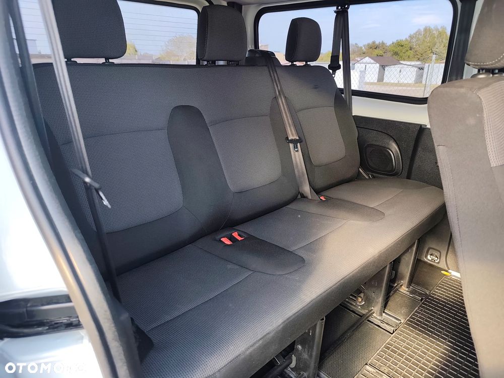 Renault Trafic ENERGY Grand Combi Expression - 11