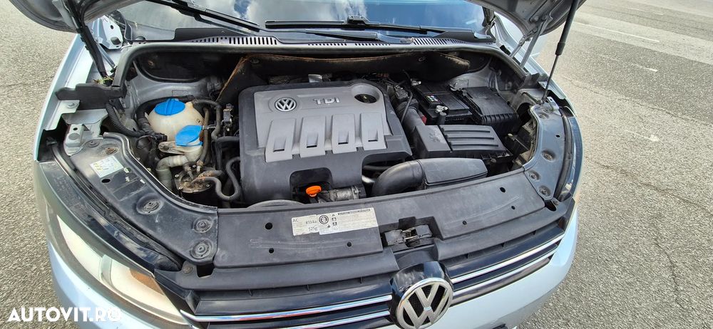 Volkswagen Touran 1.6 TDI Trendline - 14