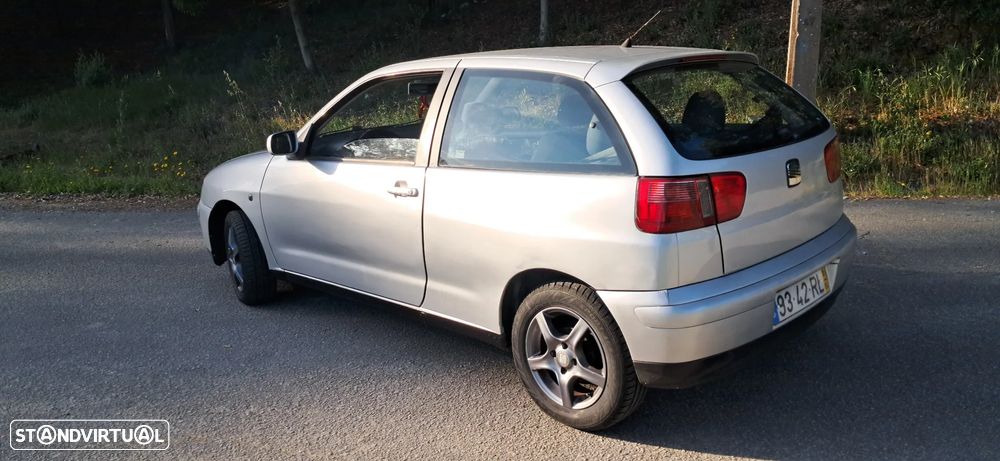 SEAT Ibiza 1.0 Passion - 5