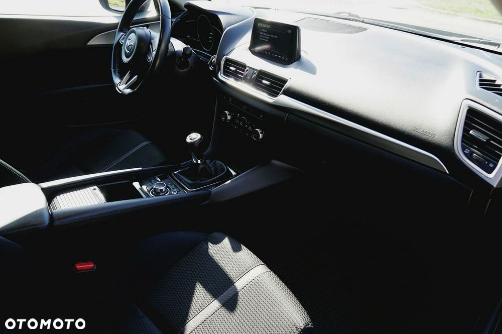 Mazda 3 2.0 Skyenergy EU6 - 18