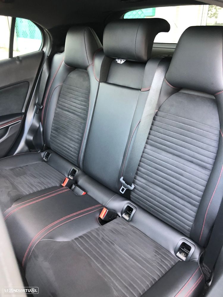 Mercedes-Benz GLA 200 d AMG Line Aut. - 34