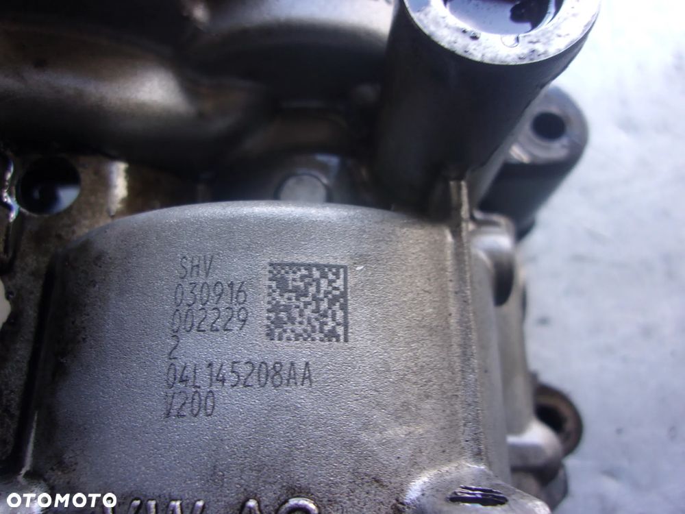 POMPA OLEJU AUDI A4 B7 2.0 TDI 04L145208AA - 3
